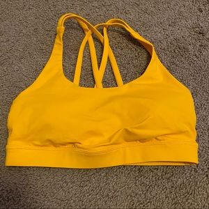 NWOT LULULEMON Energy Bra Size 6